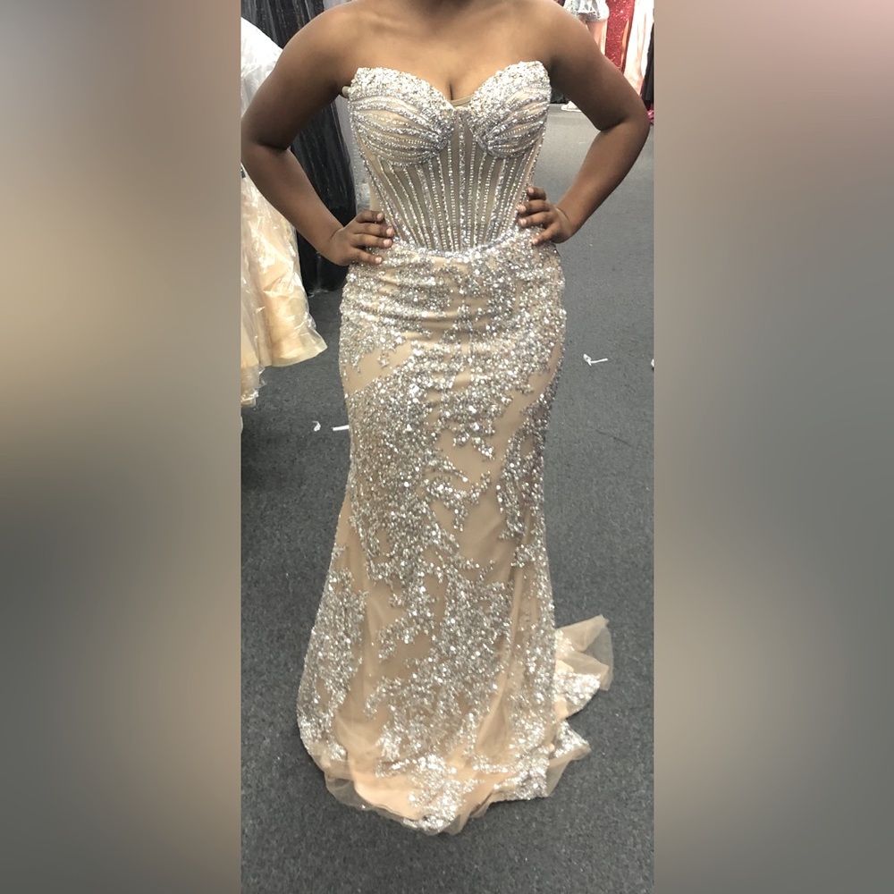 Prom dress size 6 Champaign and silver